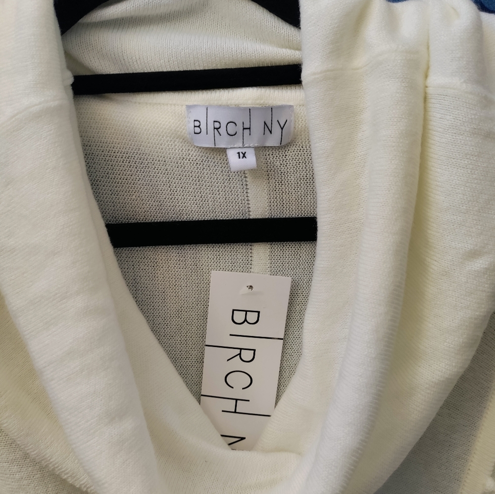BIRCH NY - Womens solid creme sweater with scoop neck and fringe. NWT. Size - 1X - Picture 4 of 7